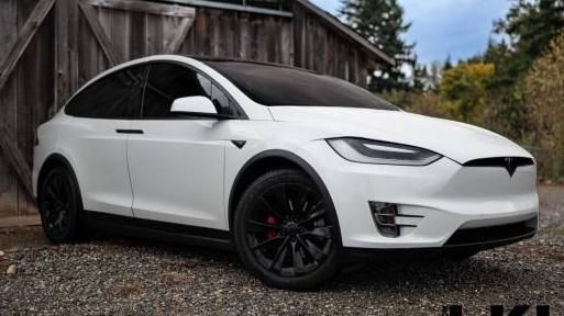 TESLA MODEL X 2017 5YJXCAE45HF079184 image